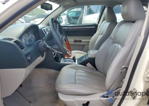 2006 Chrysler 300C z USA, uszkodzony, nr VIN 2C3KA63H36H190024